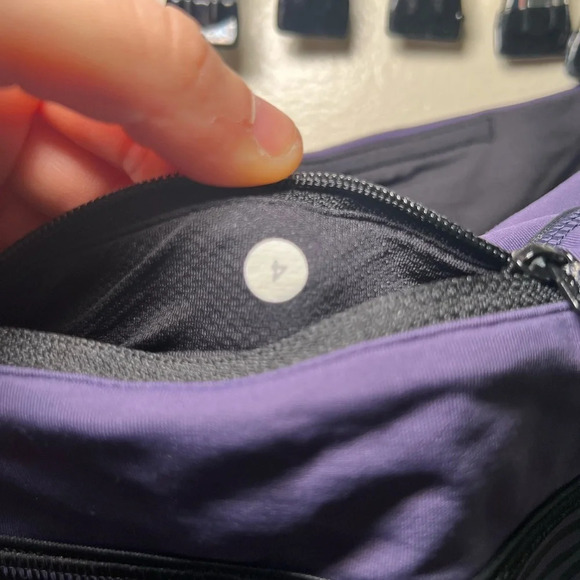 Lululemon Pace Queen Stripe Leggings size 4 - Picture 7 of 7